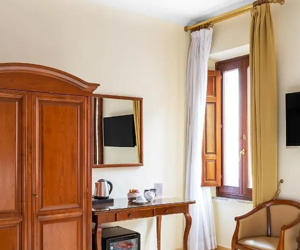 Hotel Piazza Di Spagna