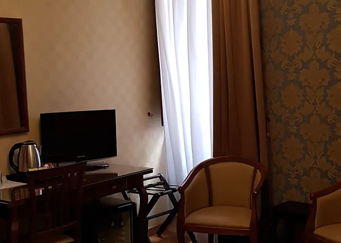 Hotel Piazza Di Spagna 3*