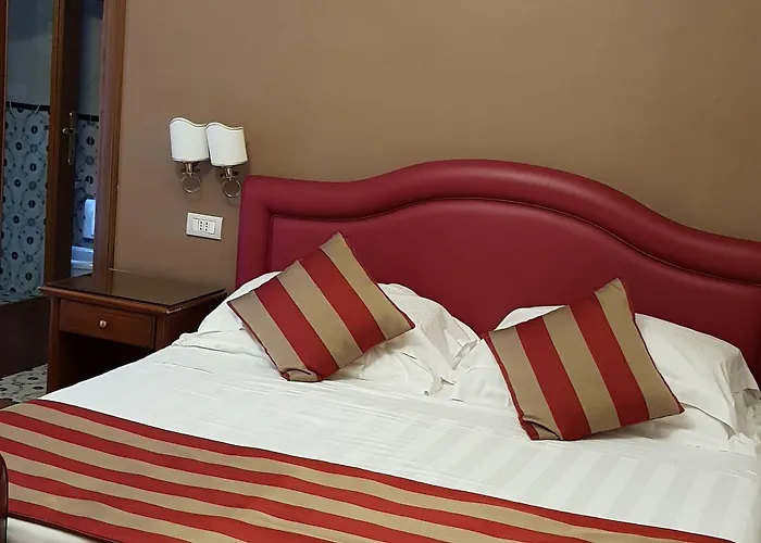 Piazza Di Spagna Hotel 3*