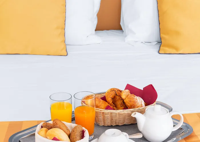 Piazza Di Spagna Hotel